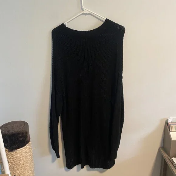 American Eagle Black Knit Sweater - EUC - Picture 4 of 5